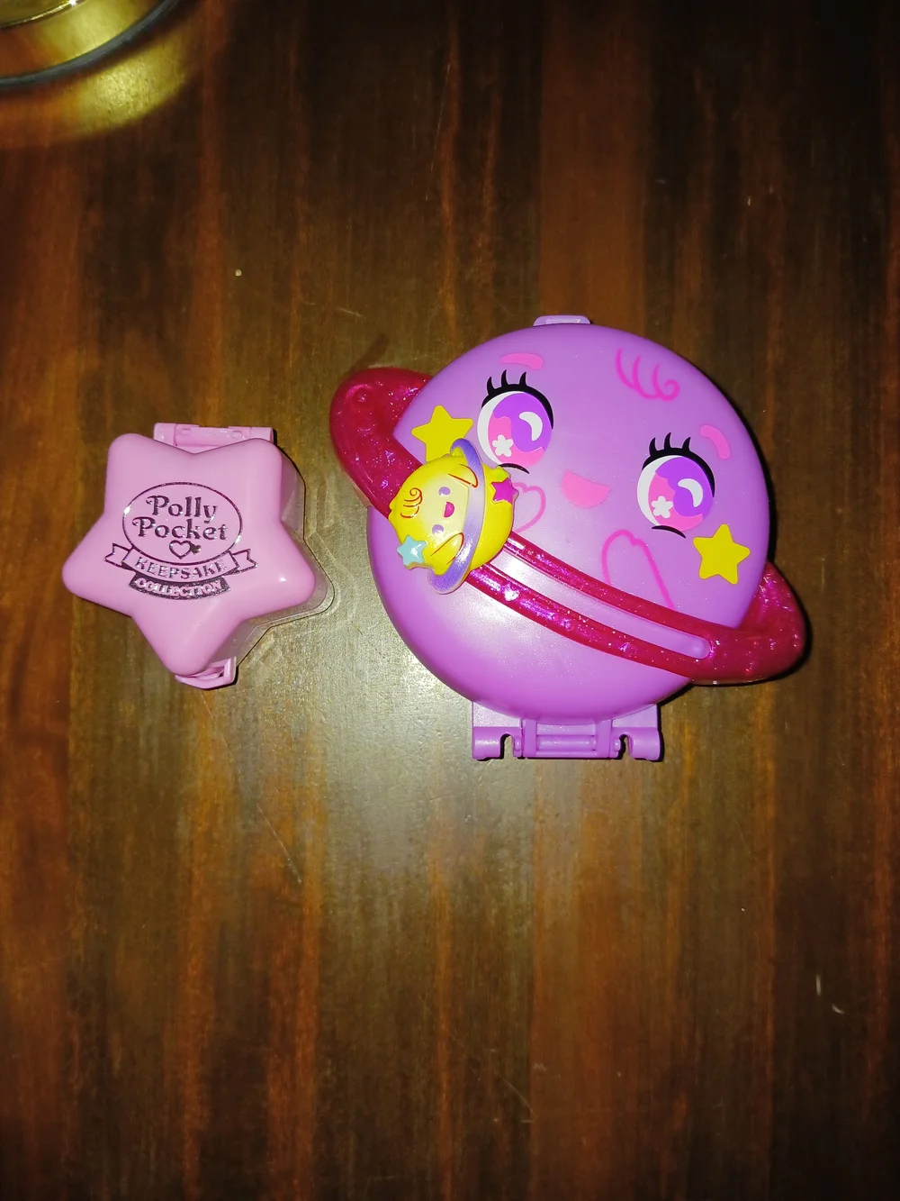 Lot of 2 Space Polly Pocket Playsets Including Keepsake Collection Compact 2025